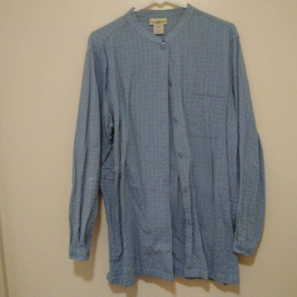 Blue textured button down tunic in Women